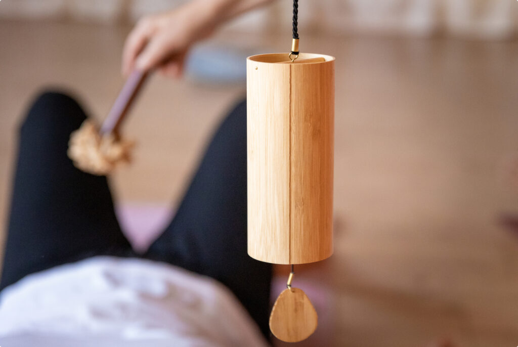 Andrea begleitet mit heilenden Klängen